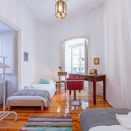 Spacious, Bright And Sunny Apartment, By Timecooler Лісабон Екстер'єр фото