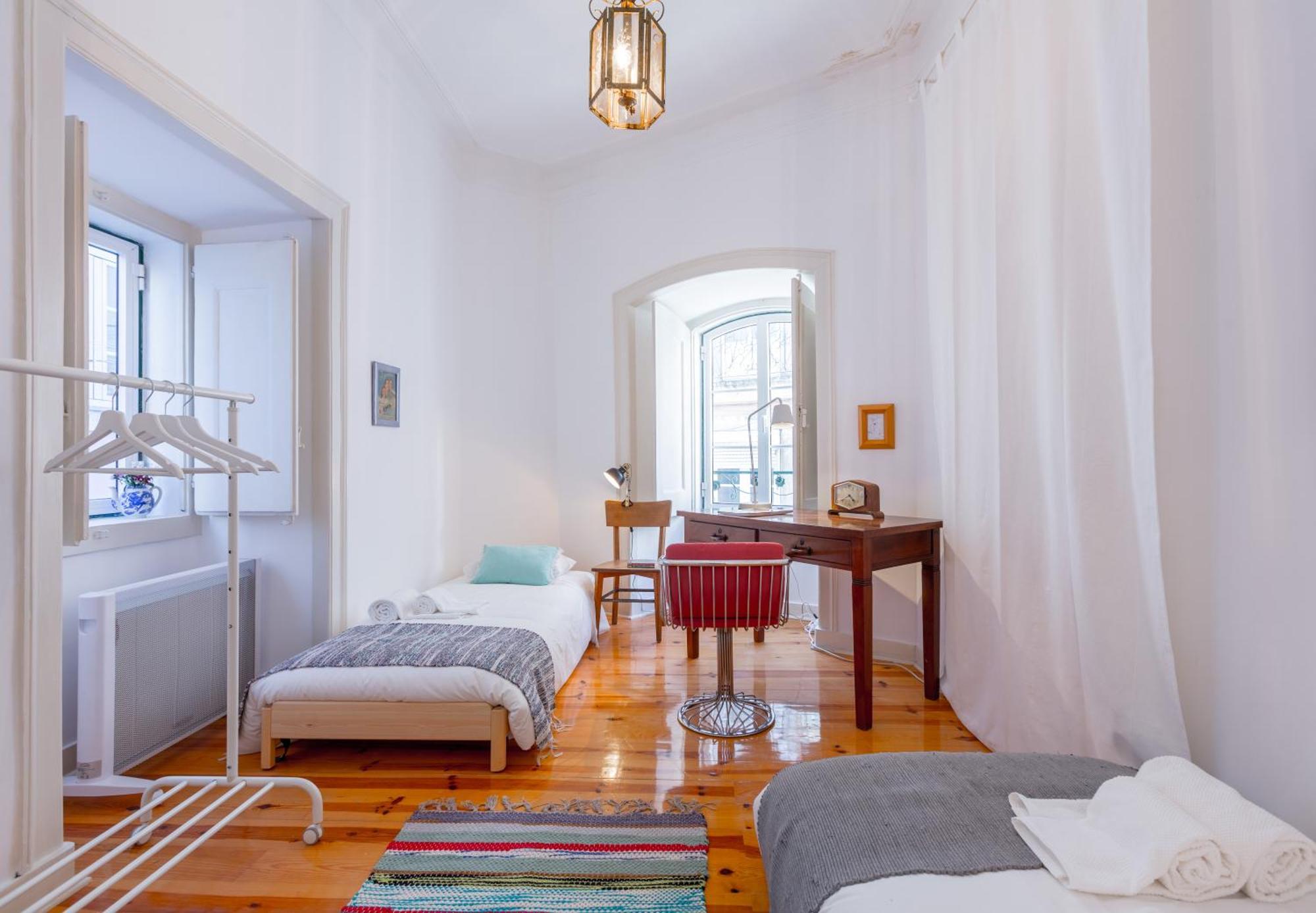 Spacious, Bright And Sunny Apartment, By Timecooler Лісабон Екстер'єр фото