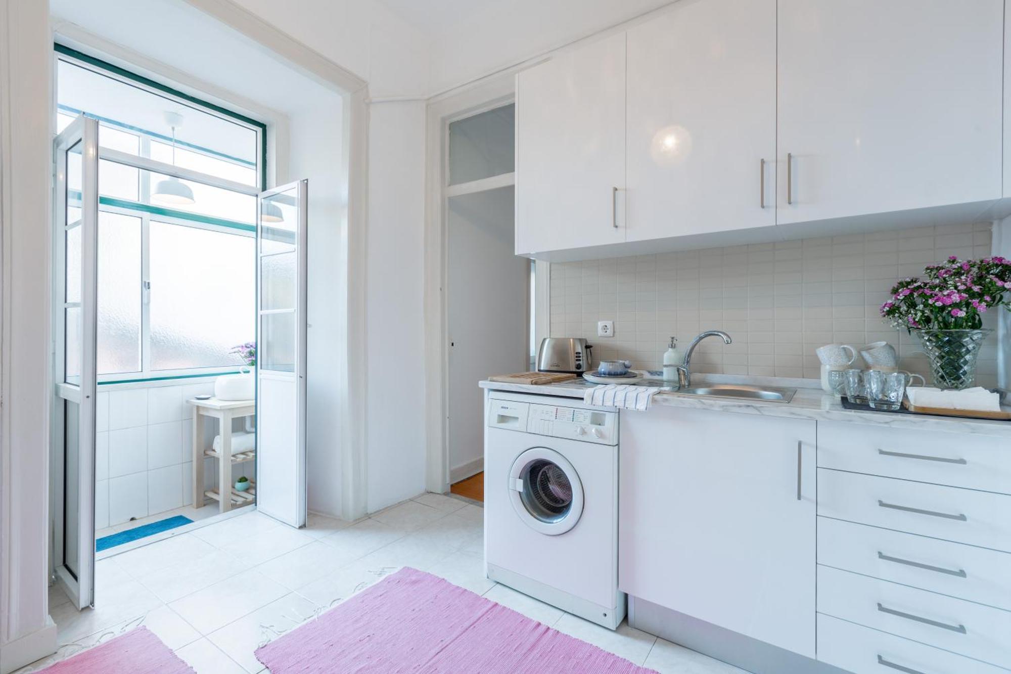 Spacious, Bright And Sunny Apartment, By Timecooler Лісабон Екстер'єр фото