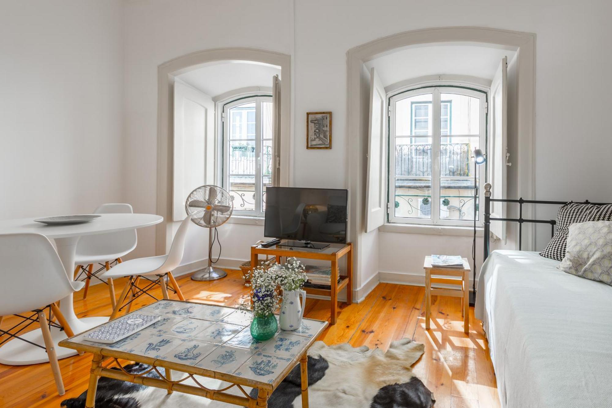 Spacious, Bright And Sunny Apartment, By Timecooler Лісабон Екстер'єр фото